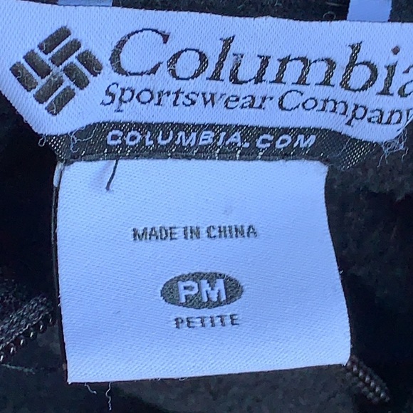 Columbia black fleece jacket  sz Petite  Medium - Picture 3 of 6